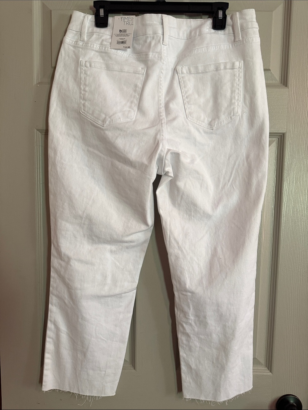 Time and Tru White Straight-Leg Jeans with Tag - Picture 2 of 3
